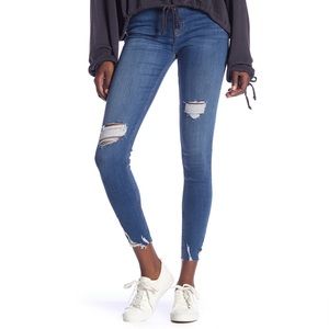 Free People I Shark Bite Ankle Skinny Jeans